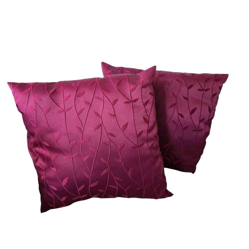 Set of 2 Throw Pillows Burgundy Flowing Leaf Design